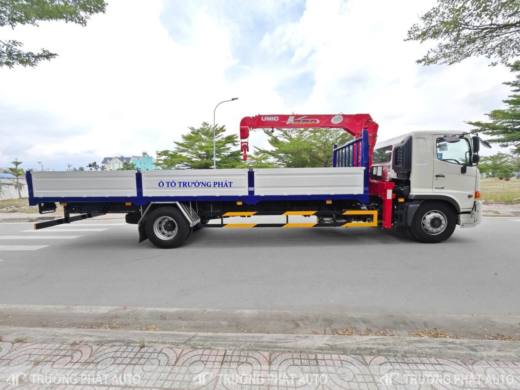 Xe Cẩu Hino FG Euro5 8 Tấn