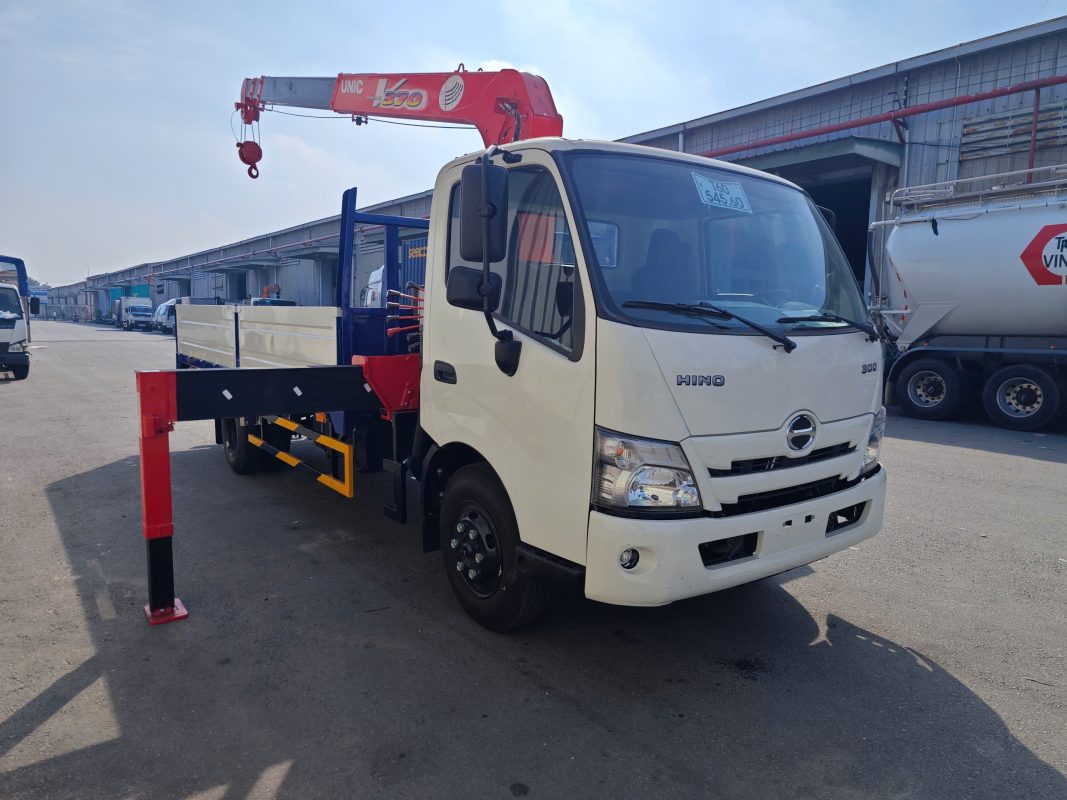 Xe Cẩu Hino XZU730 Euro5 3.5 Tấn